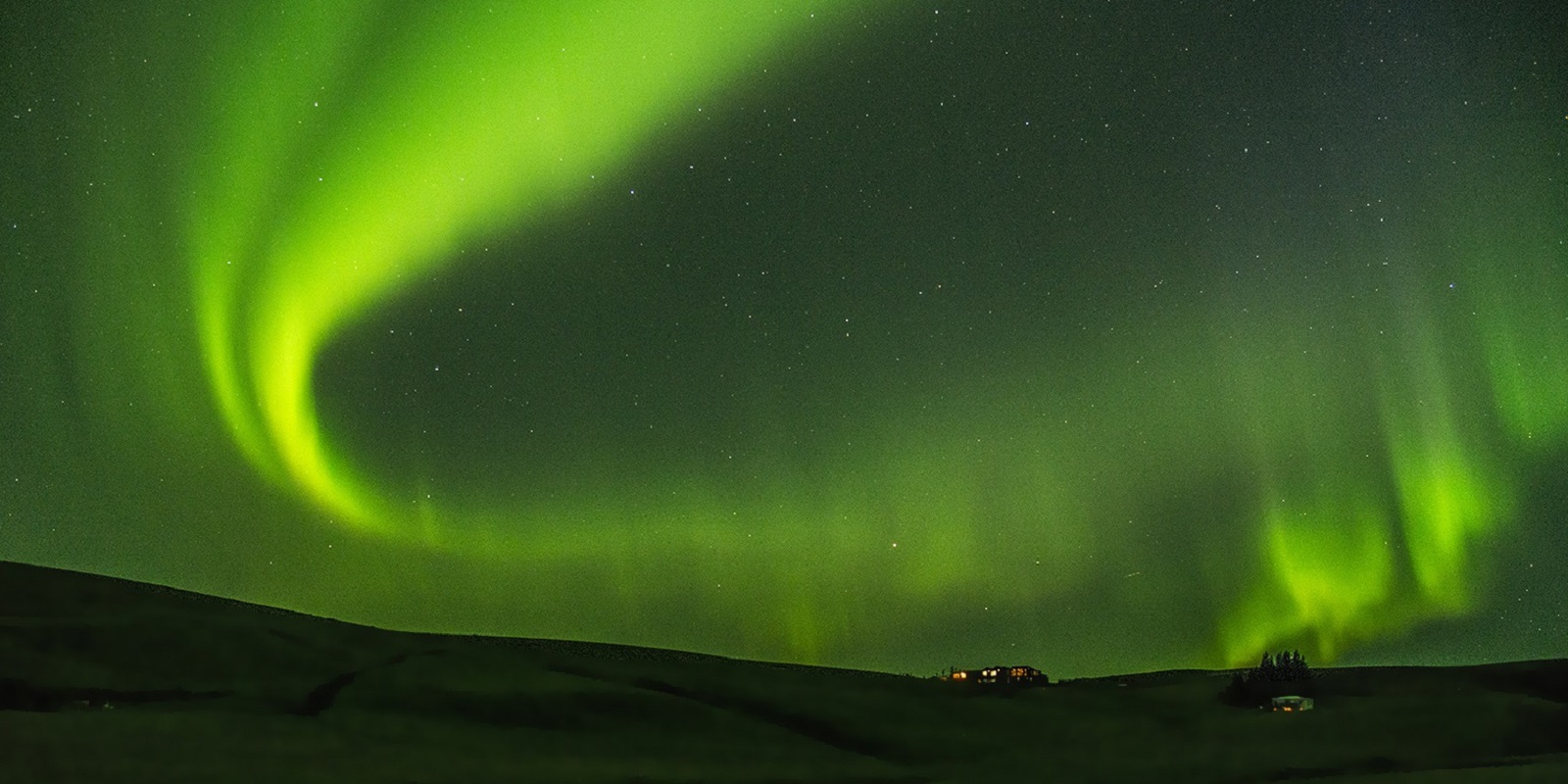 Aurora boreale a capodanno, in Islanda